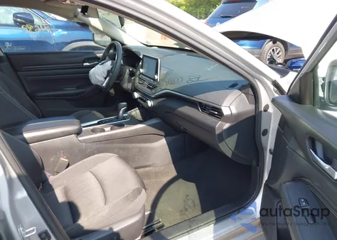 2020 Nissan Altima S z USA, uszkodzony, nr VIN 1N4BL4BV2LC211354